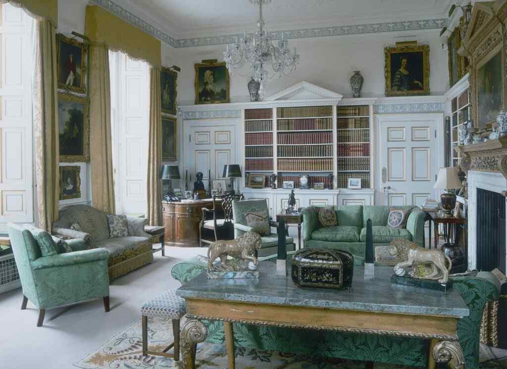 Hall - Cottesbrooke Hall
